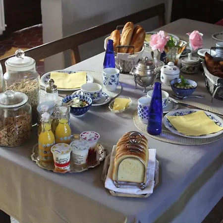 Entre Amis Bed & Breakfast Silly